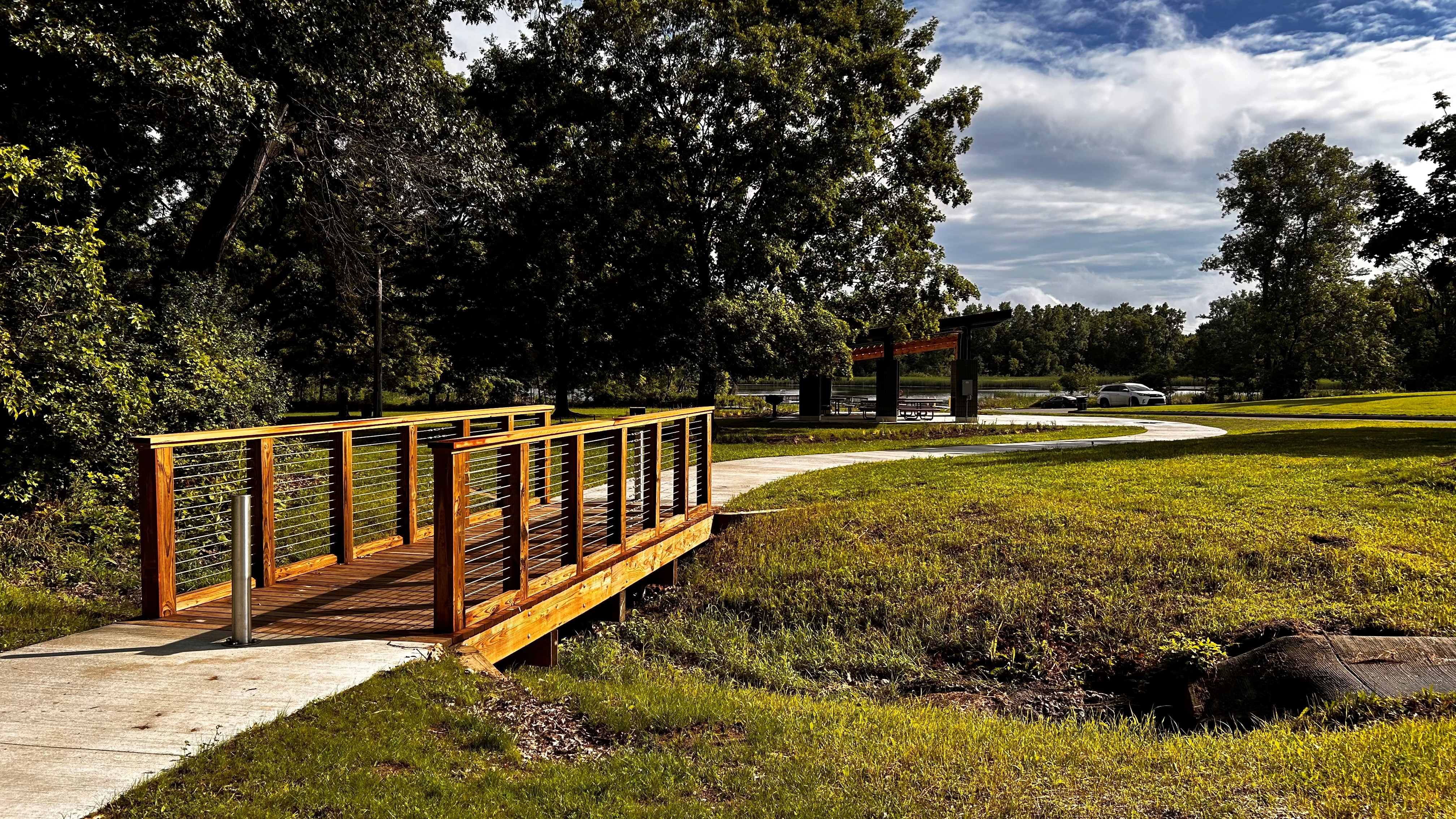 Accessible pathway that runs from Telegraph Road to Creger Lake